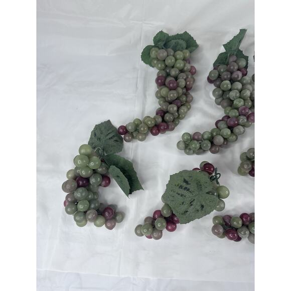 Vintage Artificial Faux Realistic Rubber Grapes Bunches Cottagecore Lot Of 9 - Picture 4 of 6